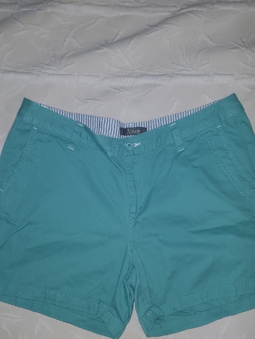 Natural Reflections Shorts - Picture 2 of 7